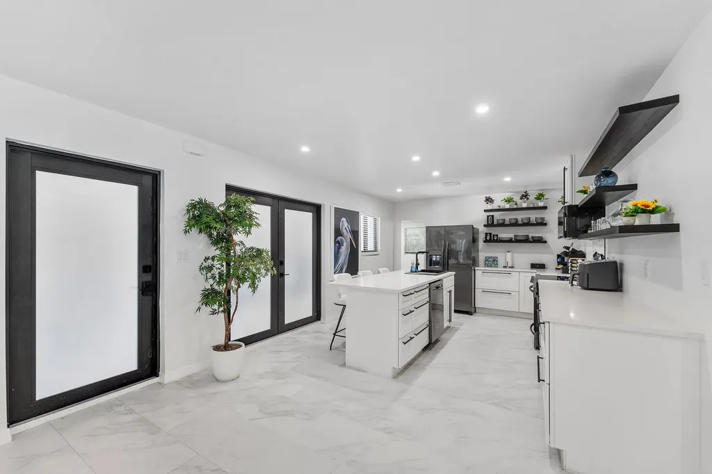 3000 NE 21st Terrace Fort Lauderdale FL 33306