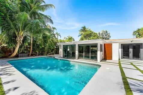 3000 NE 21st Terrace Fort Lauderdale FL 33306