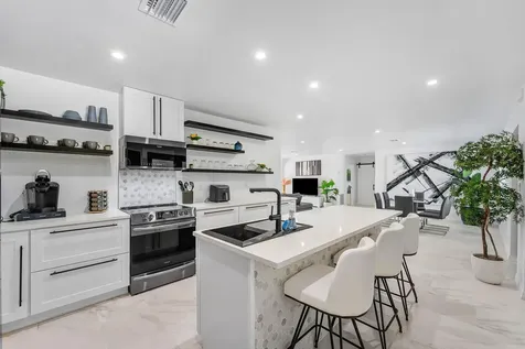 3000 NE 21st Terrace Fort Lauderdale FL 33306