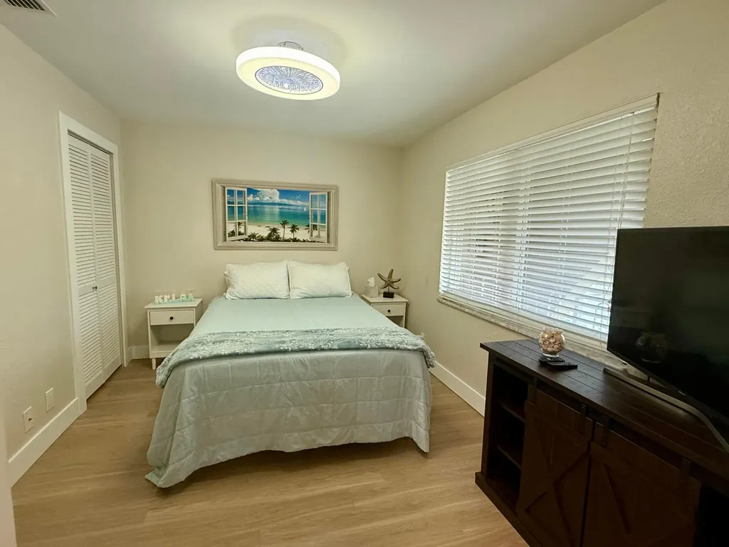 13916 Via Delray Beach FL 33484