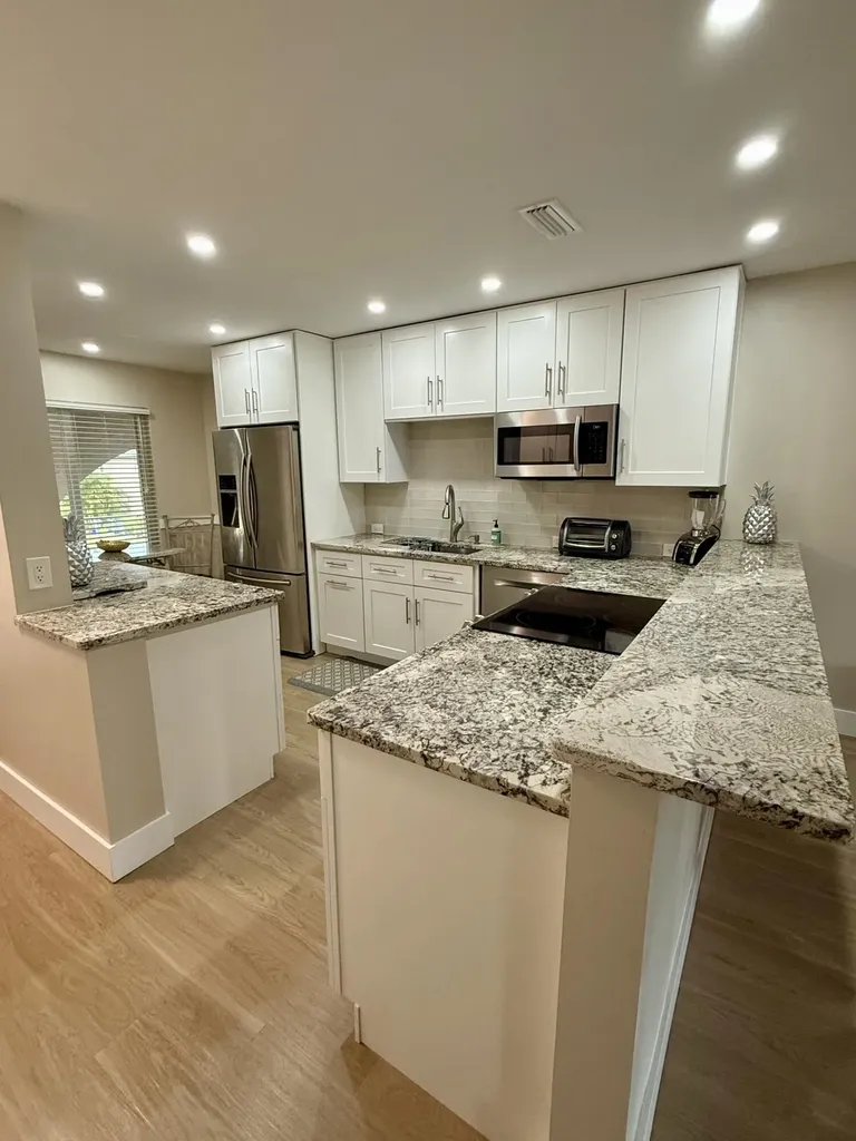 13916 Via Delray Beach FL 33484