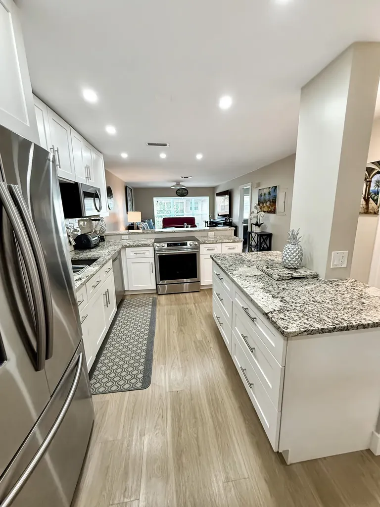 13916 Via Flora Delray Beach FL 33484