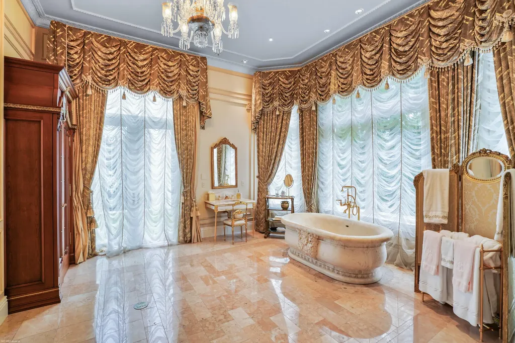 370 Eagle Drive Jupiter FL 33477