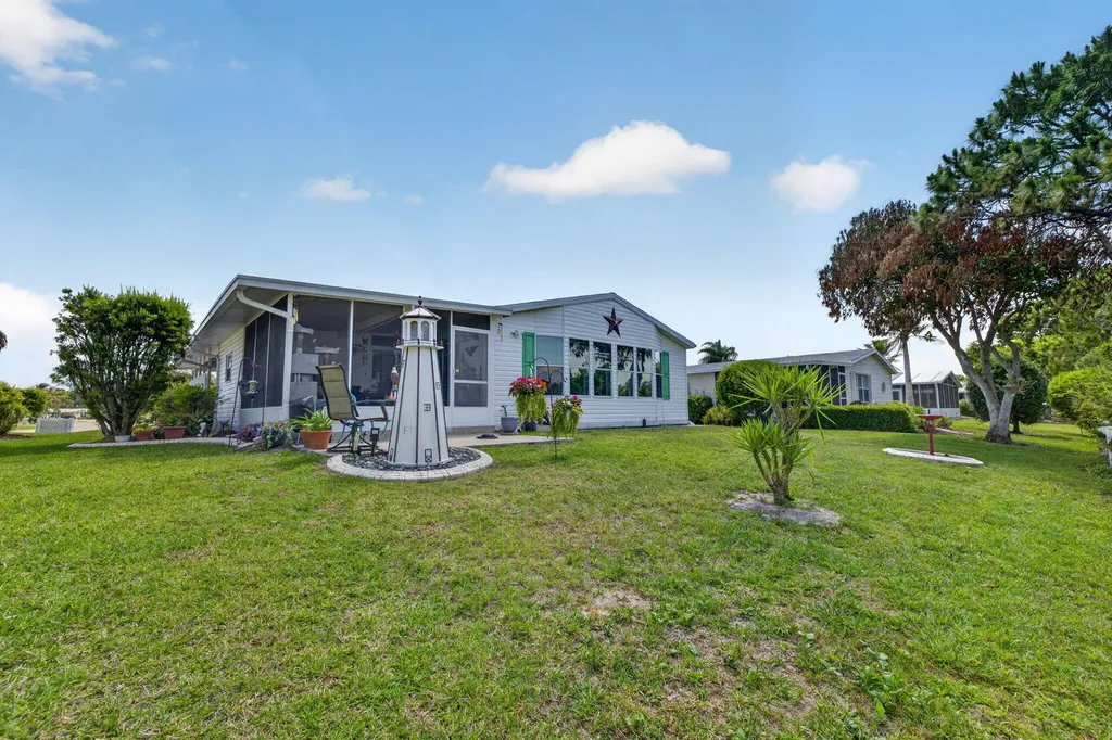 2820 Eagle's Nest Way Port St Lucie FL 34952