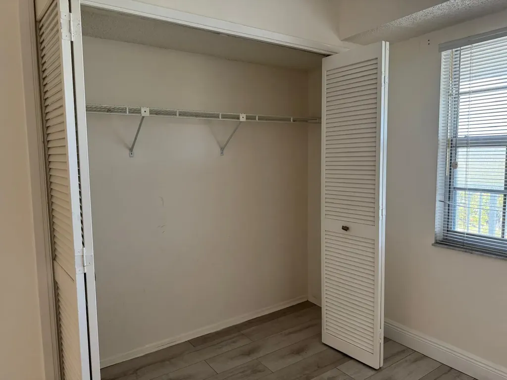 3510 Oaks Way Pompano Beach FL 33069