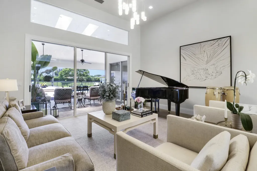 8667 Steeplechase Drive Palm Beach Gardens FL 33418