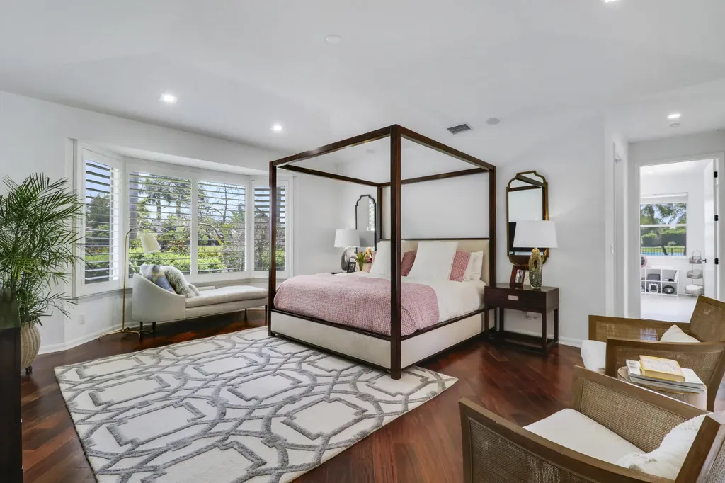 8667 Steeplechase Drive Palm Beach Gardens FL 33418