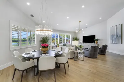 8667 Steeplechase Drive Palm Beach Gardens FL 33418