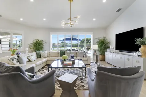8667 Steeplechase Drive Palm Beach Gardens FL 33418