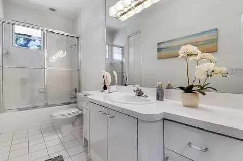 8667 Steeplechase Drive Palm Beach Gardens FL 33418