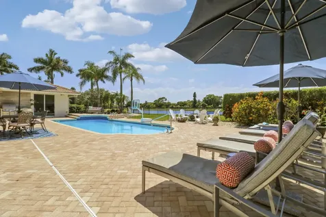 8667 Steeplechase Drive Palm Beach Gardens FL 33418