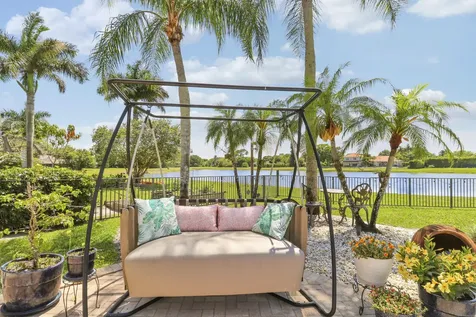 8667 Steeplechase Drive Palm Beach Gardens FL 33418