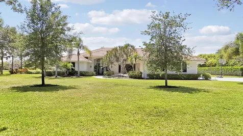 8667 Steeplechase Drive Palm Beach Gardens FL 33418