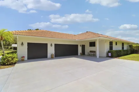 8667 Steeplechase Drive Palm Beach Gardens FL 33418