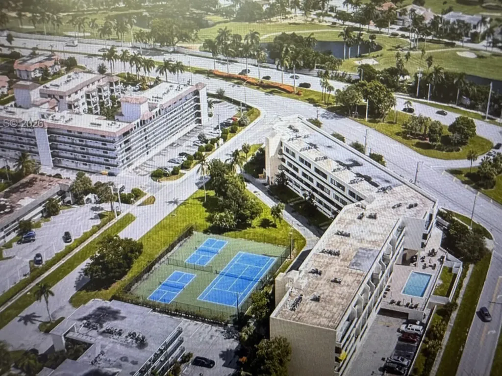 1401 S Federal Highway Boca Raton FL 33432