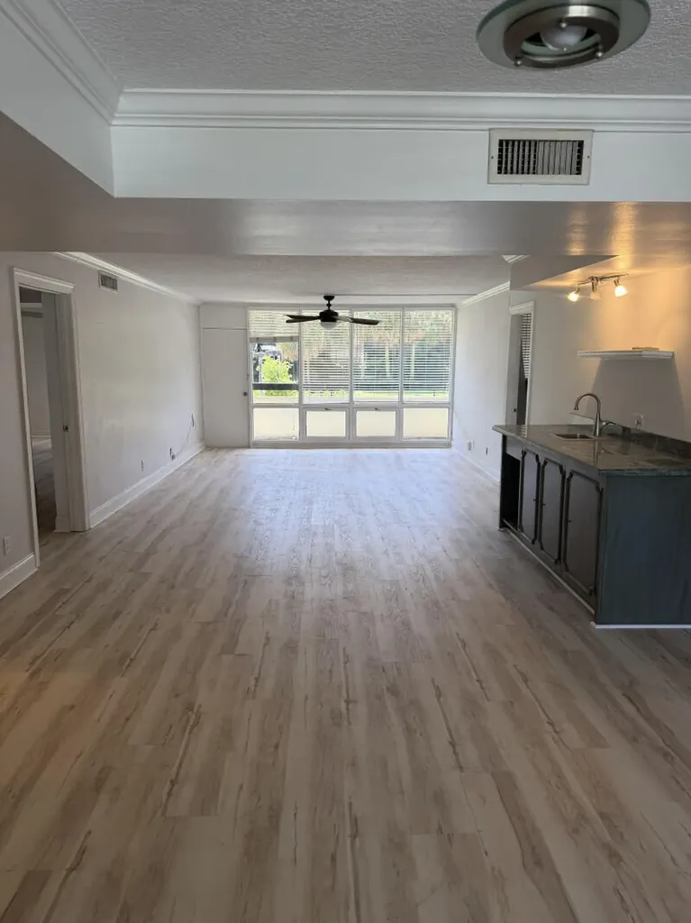 1401 S Federal Highway Boca Raton FL 33432