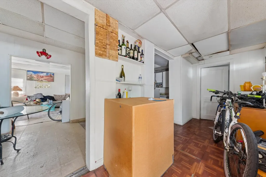 428 El Prado West Palm Beach FL 33405