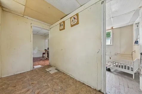 428 El Prado West Palm Beach FL 33405