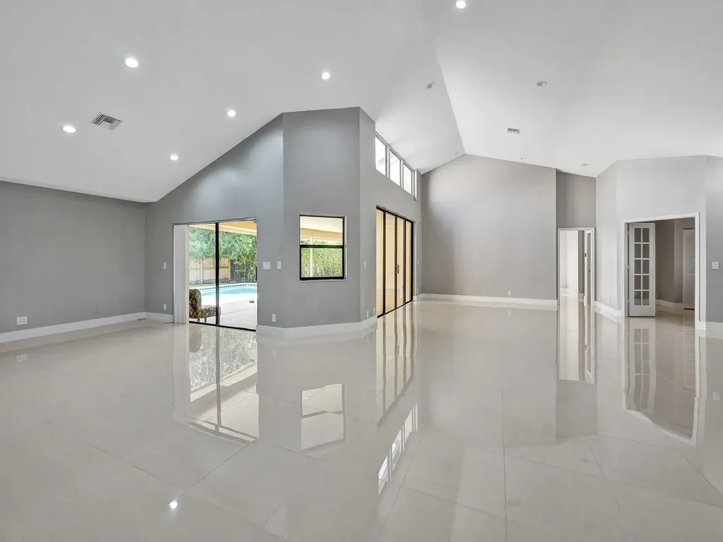 5029 NW 98th Lane Coral Springs FL 33076