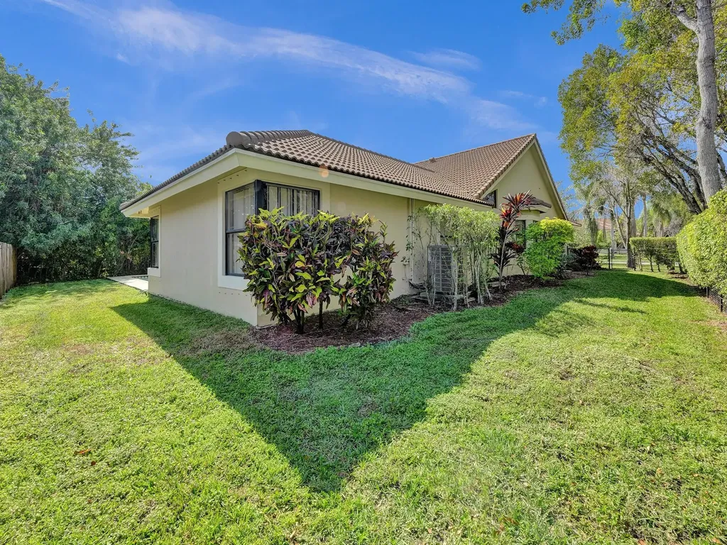 5029 NW 98th Lane Coral Springs FL 33076