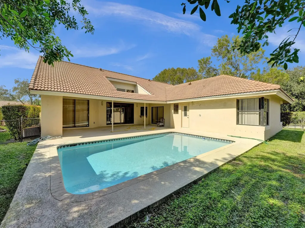 5029 NW 98th Lane Coral Springs FL 33076
