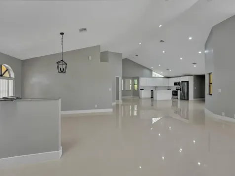 5029 NW 98th Lane Coral Springs FL 33076