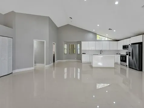 5029 NW 98th Lane Coral Springs FL 33076