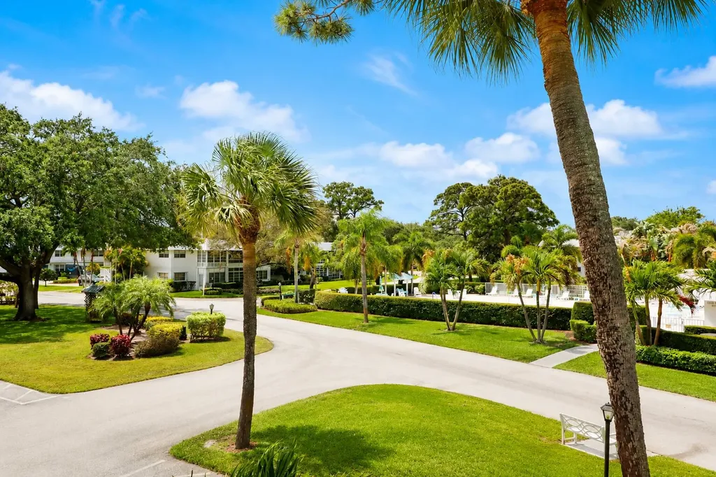 2929 SE Ocean Boulevard Stuart FL 34996