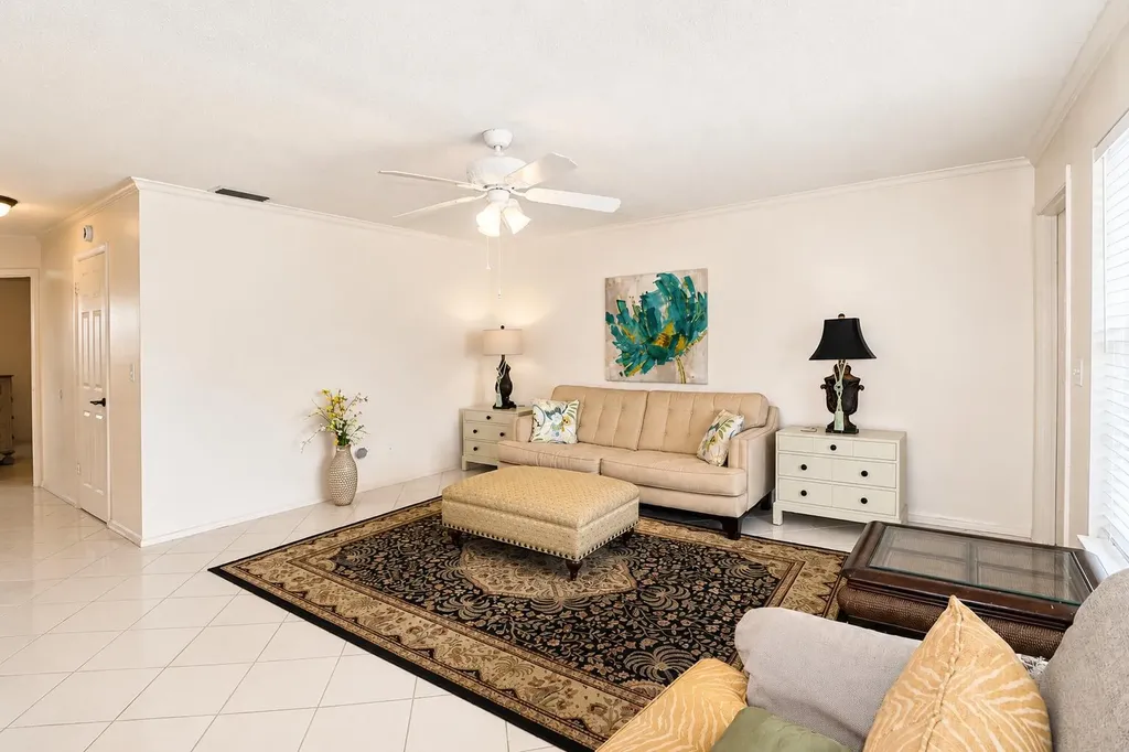 2929 SE Ocean Boulevard Stuart FL 34996
