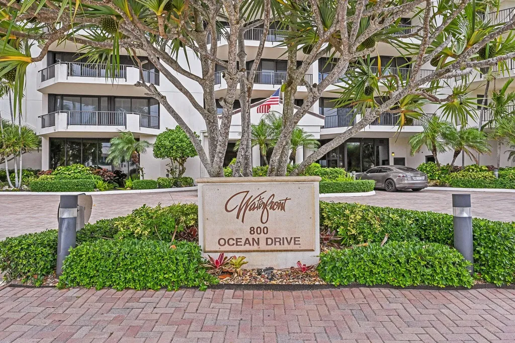 800 Ocean Drive Juno Beach FL 33408