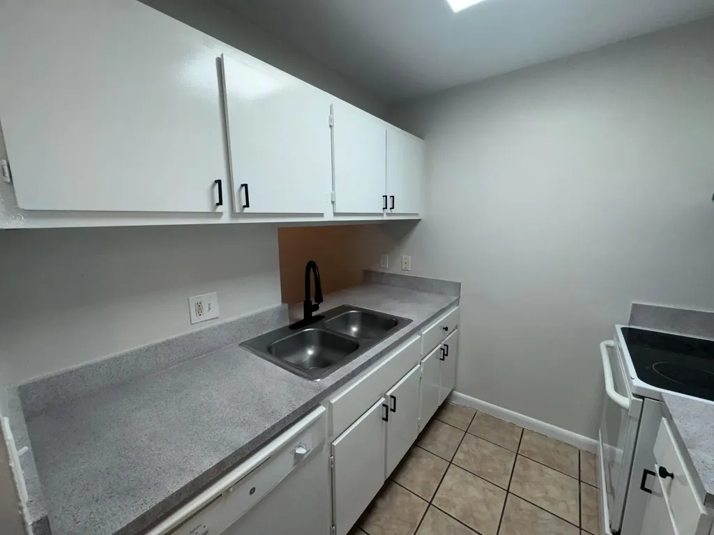 1790 Abbey Road West Palm Beach FL 33415