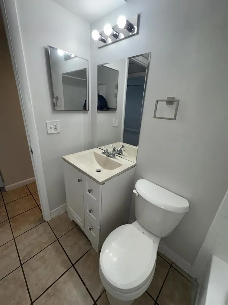 1790 Abbey Road West Palm Beach FL 33415