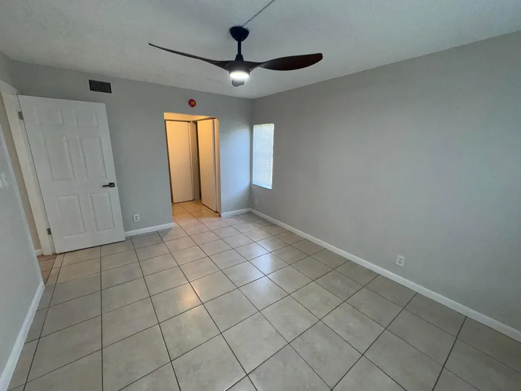 1790 Abbey Road West Palm Beach FL 33415