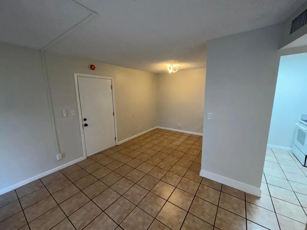 1790 Abbey Road West Palm Beach FL 33415