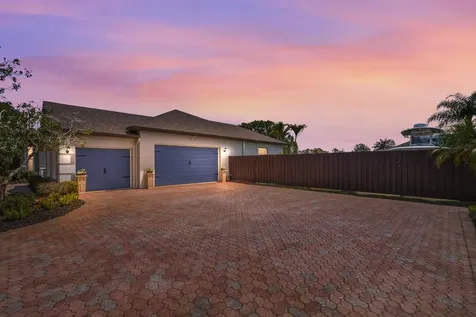 236 SW Paar Drive Port St Lucie FL 34953