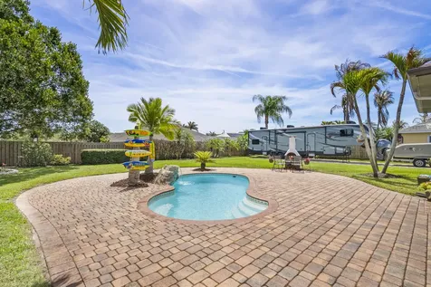 236 SW Paar Drive Port St Lucie FL 34953