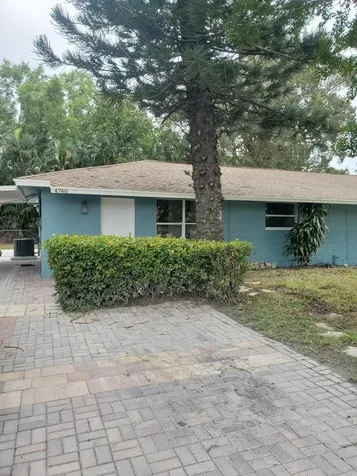 4740 Hairland Drive West Palm Beach FL 33415
