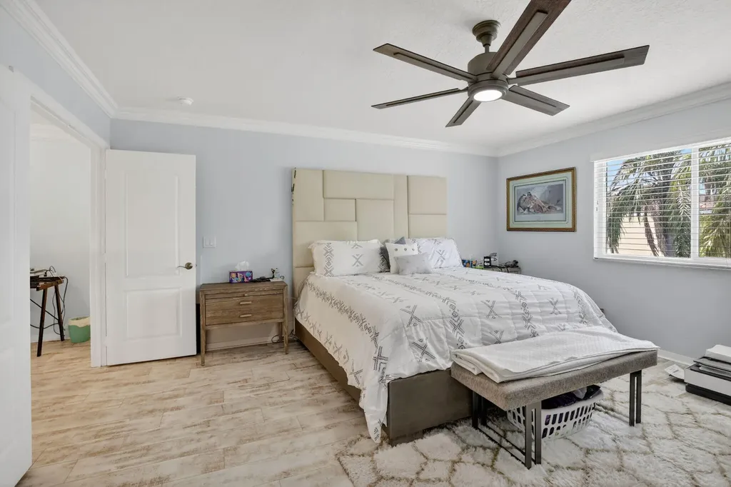 6249 SW 194th Avenue Pembroke Pines FL 33332