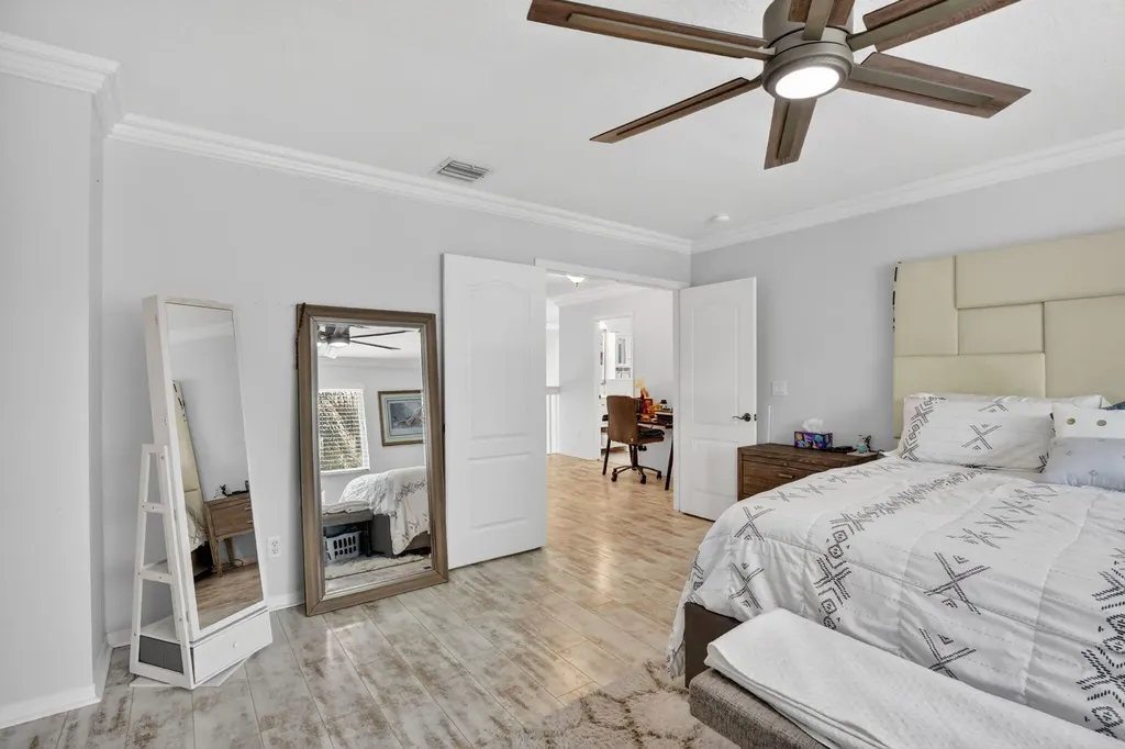 6249 SW 194th Avenue Pembroke Pines FL 33332