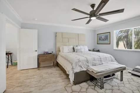 6249 SW 194th Avenue Pembroke Pines FL 33332