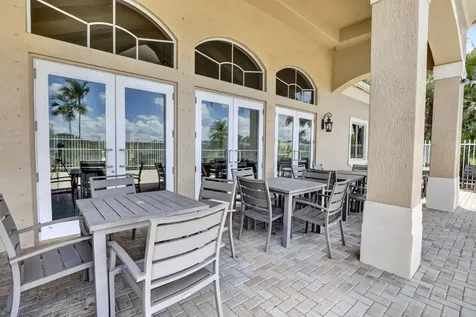 6249 SW 194th Avenue Pembroke Pines FL 33332