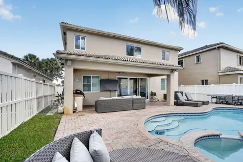 6249 SW 194th Avenue Pembroke Pines FL 33332
