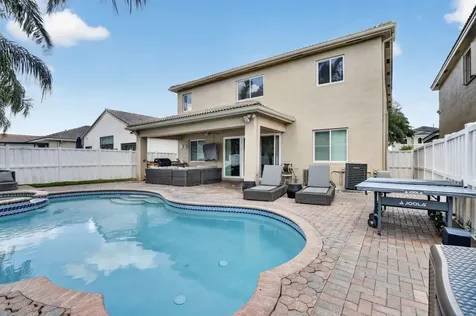 6249 SW 194th Avenue Pembroke Pines FL 33332