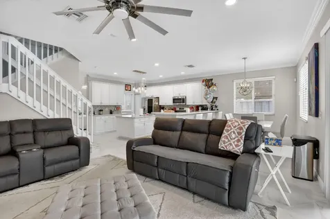 6249 SW 194th Avenue Pembroke Pines FL 33332