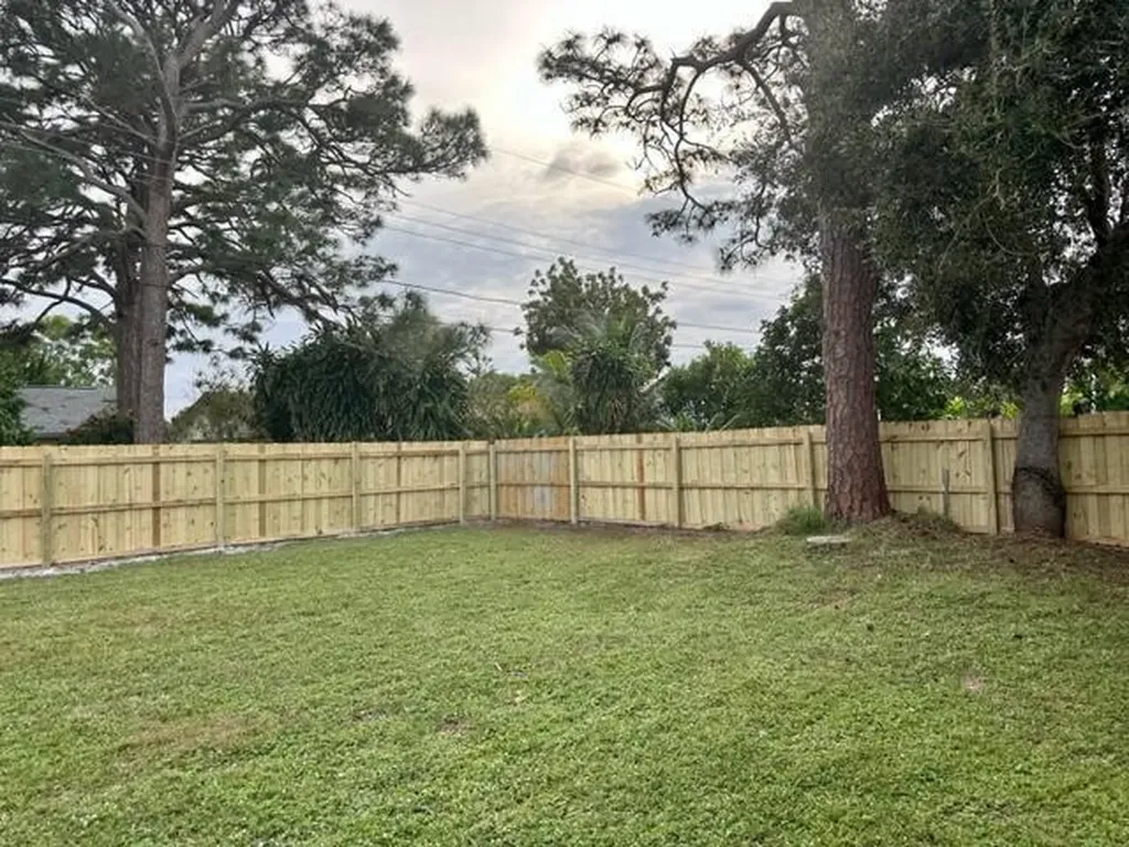4292 Birdwood Street Palm Beach Gardens FL 33410