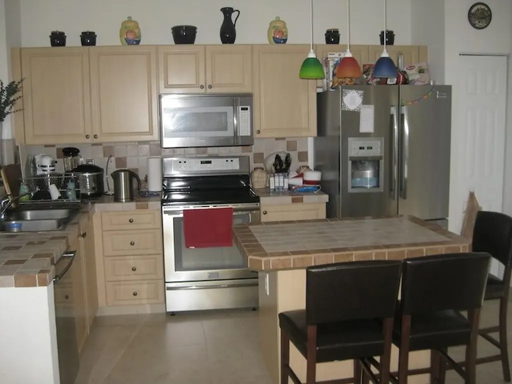 4070 NW 91st Terrace Sunrise FL 33351