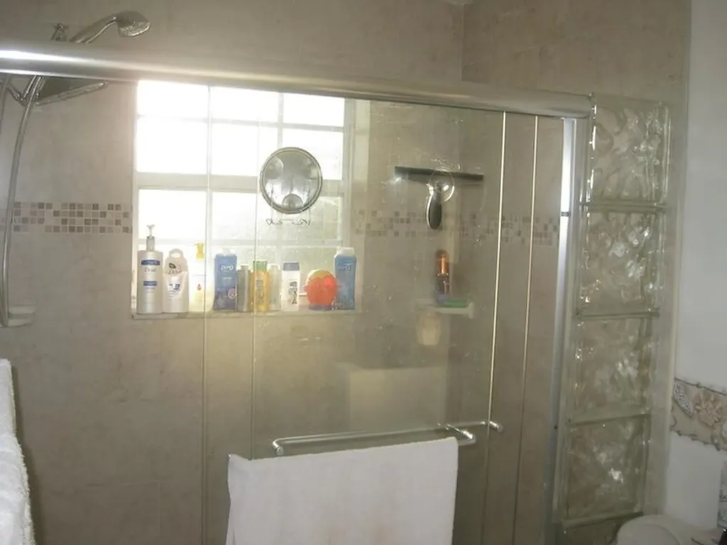 4070 NW 91st Terrace Sunrise FL 33351