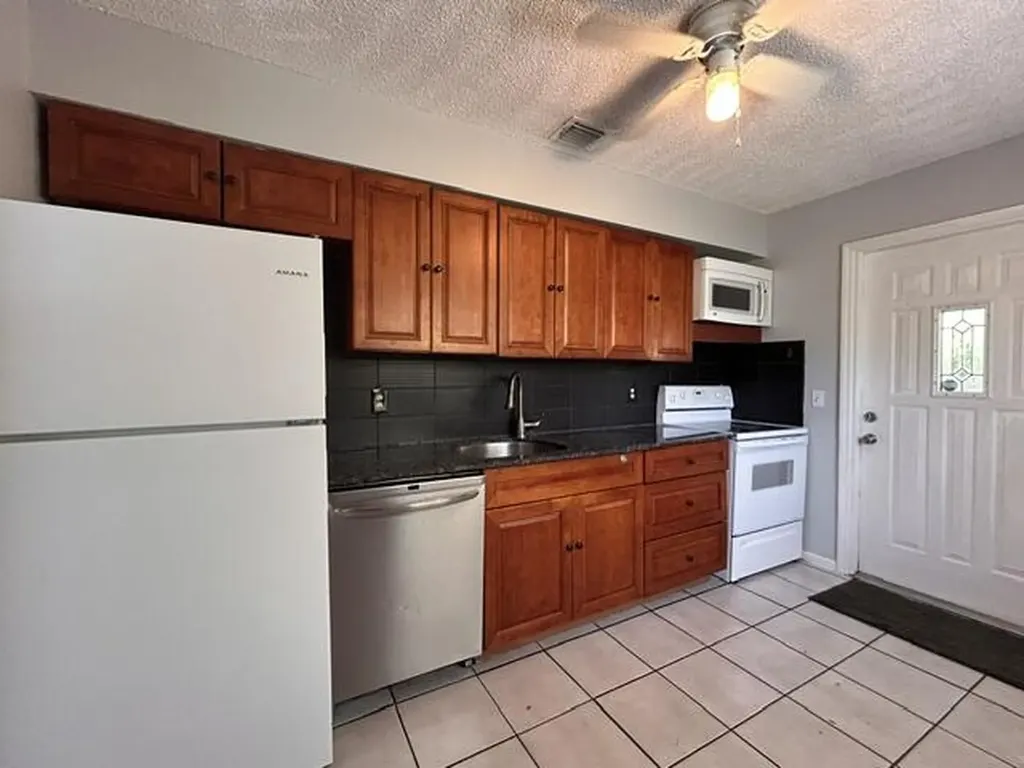 1534 NE 3rd Avenue Fort Lauderdale FL 33304