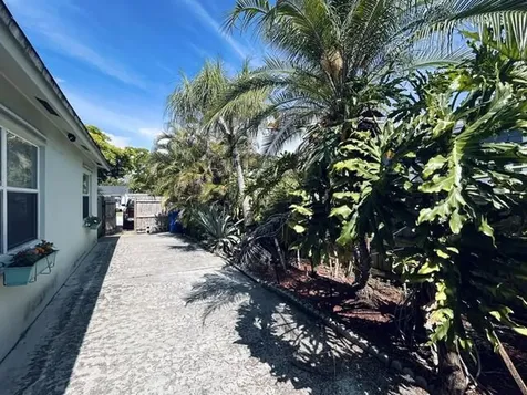 1534 NE 3rd Avenue Fort Lauderdale FL 33304