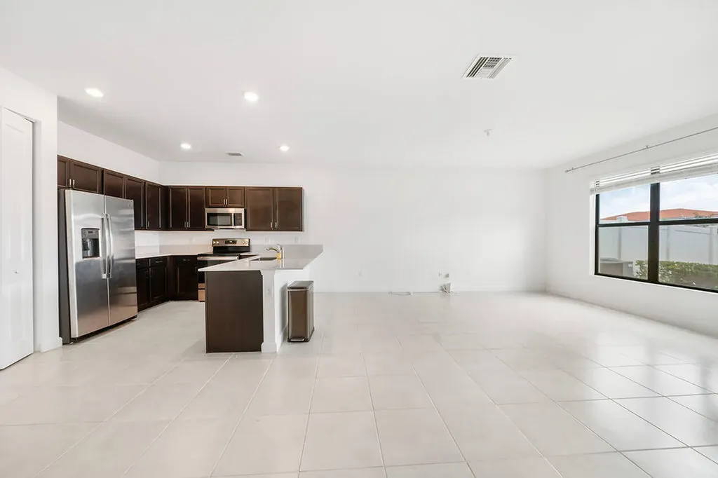 2004 Sugar Maple Drive Palm Beach Gardens FL 33410